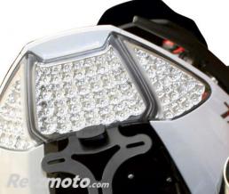 V-PARTS Feu arri�re avec clignotants int�gr�s V PARTS LED Yamaha T-MAX 500
