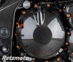 Carter moteur lat�ral LIGHTECH carbone brillant Triumph Speed Triple 1050