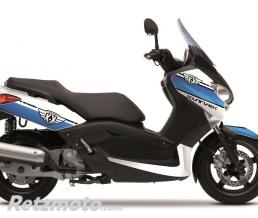 Kit d�co Cooper Kutvek blanc/bleu Yamaha X-Max 125/250