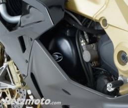 Couvre carter gauche R&G RACING Aprilia RSV1000