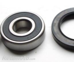 KIT ROULEMENTS DE ROUE ARRIERE + JOINTS SPYS POUR FJ1200 1988-89