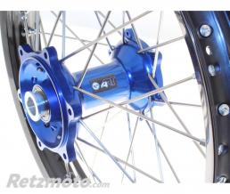 Roue arri�re compl�te ART 18x2.15 jante noir/moyeu bleu Yamaha